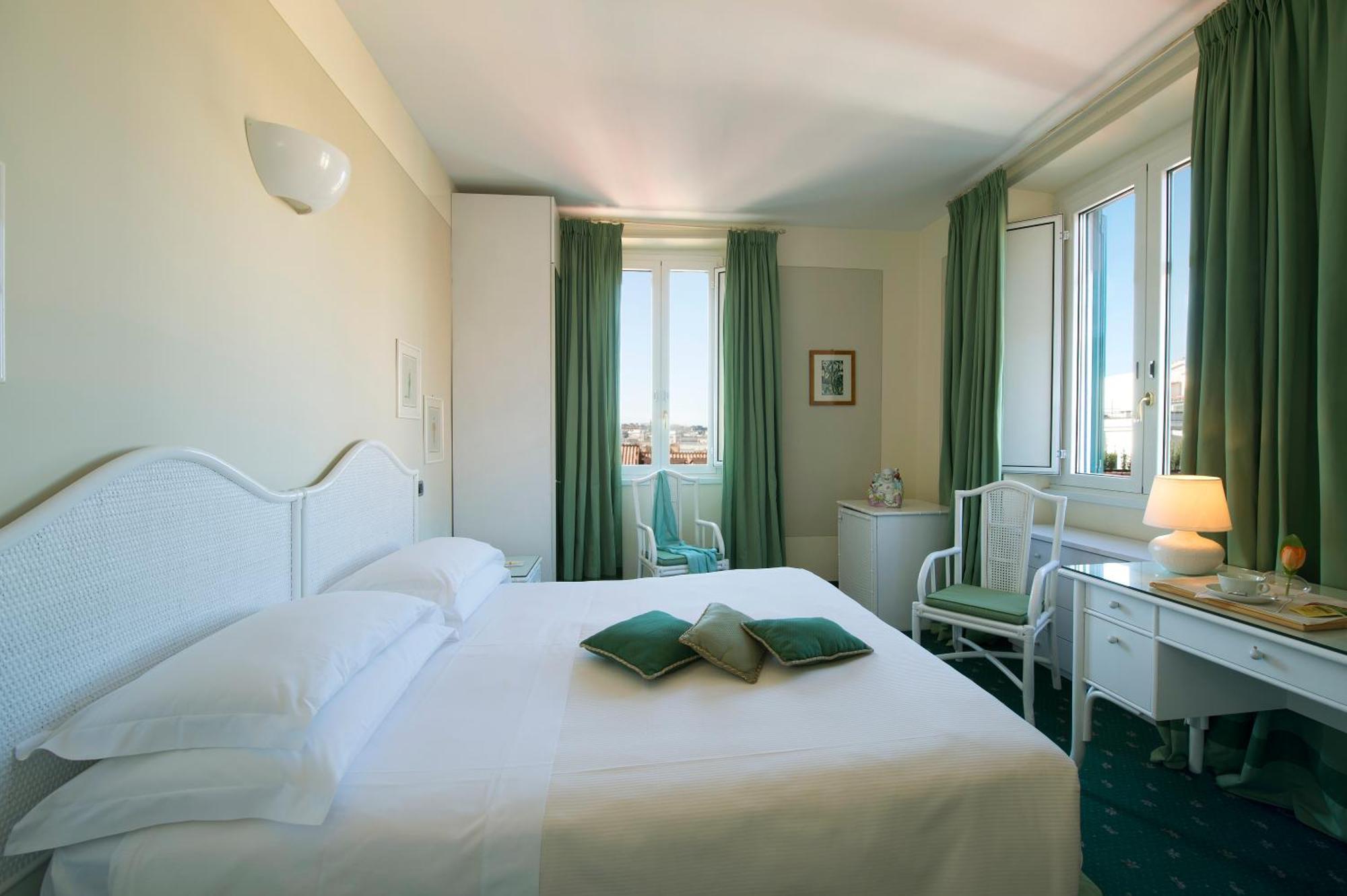 Hotel Gregoriana Róma Kültér fotó
